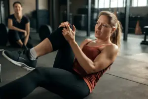 Cosa succede se salti il riscaldamento nella tua routine fitness? Un rischio che si può evitare facilmente